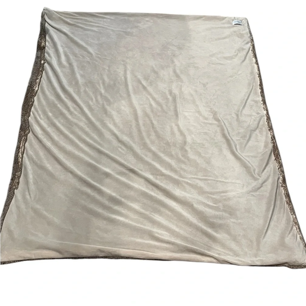 West Elm Ombre Throw Blanket Black Taupe Grey Faux Fur Chinchilla 47